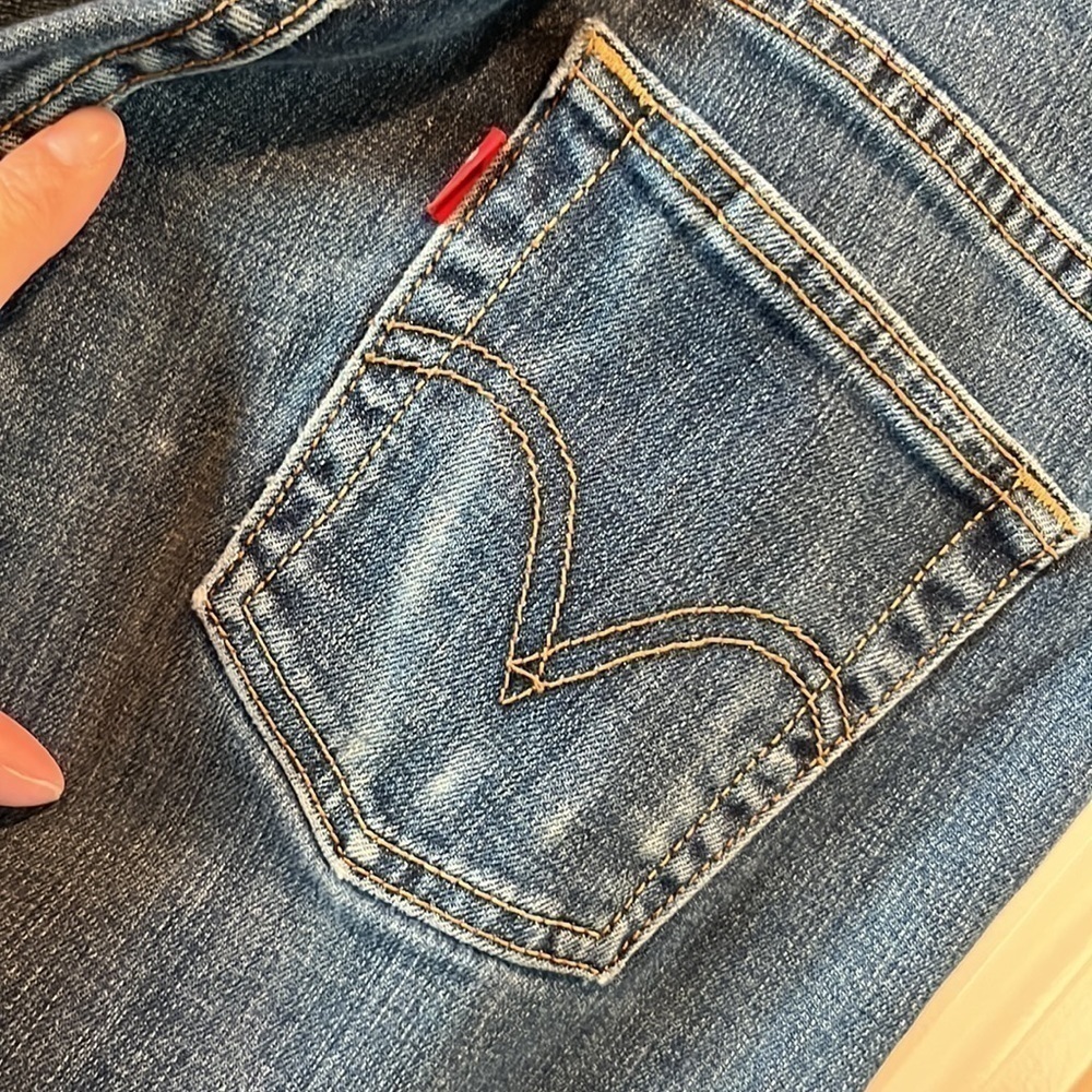 Levi’s 515 bootcut with rare R tag medium wash size 6 Long - Picture 9 of 13